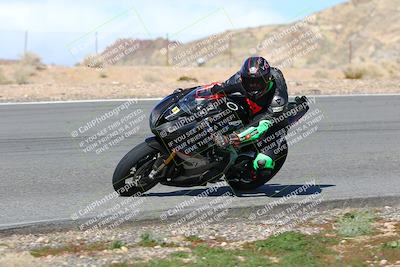 media/Feb-05-2023-Classic Track Day (Sun) [[c35aca4a42]]/Group 2/session 3 turn 13/